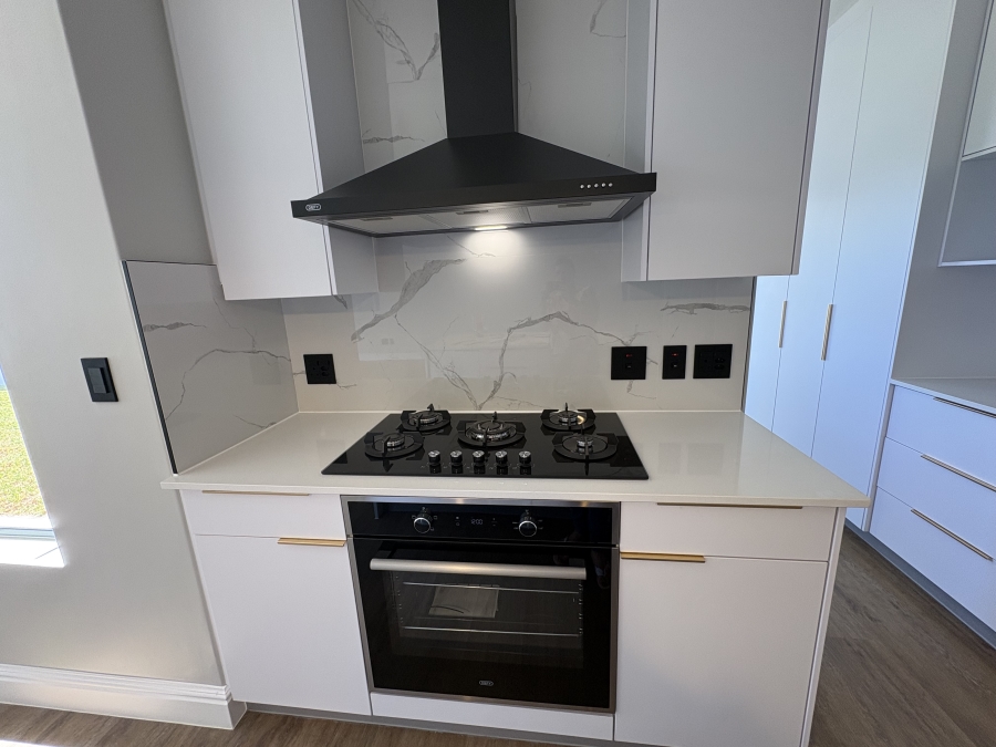 4 Bedroom Property for Sale in Sandown Western Cape